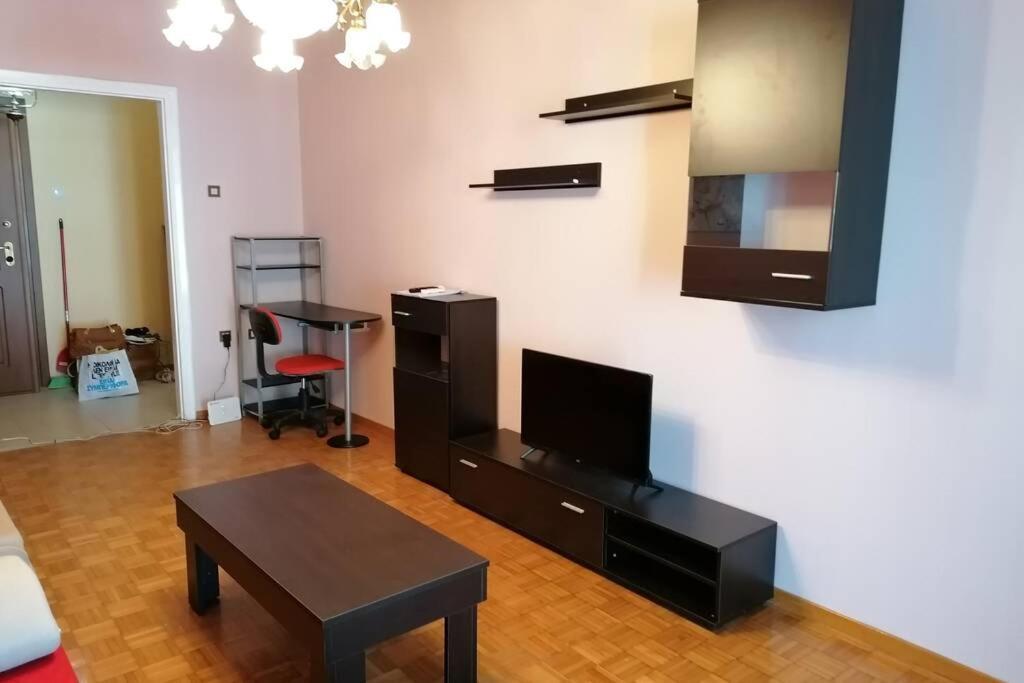Debby'S Central Apartment Кавала Экстерьер фото