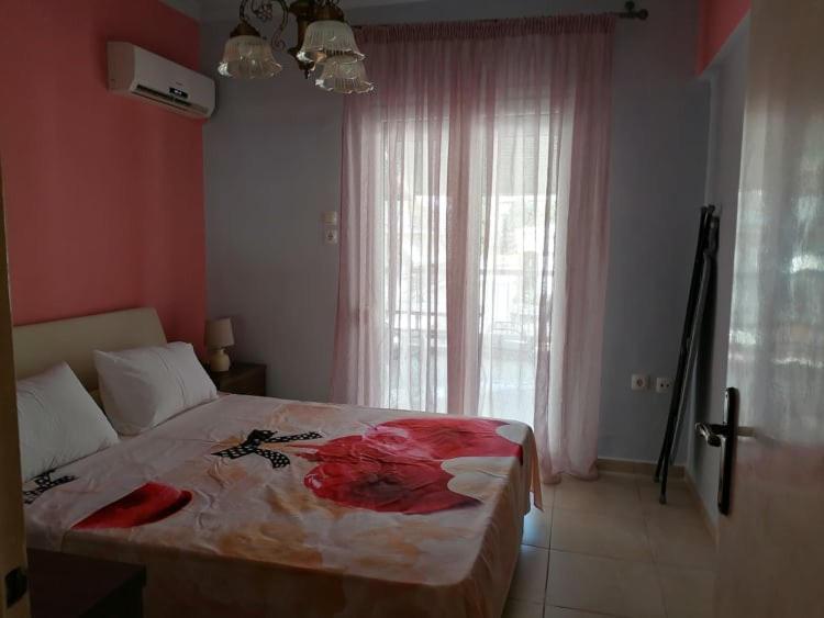 Debby'S Central Apartment Кавала Экстерьер фото