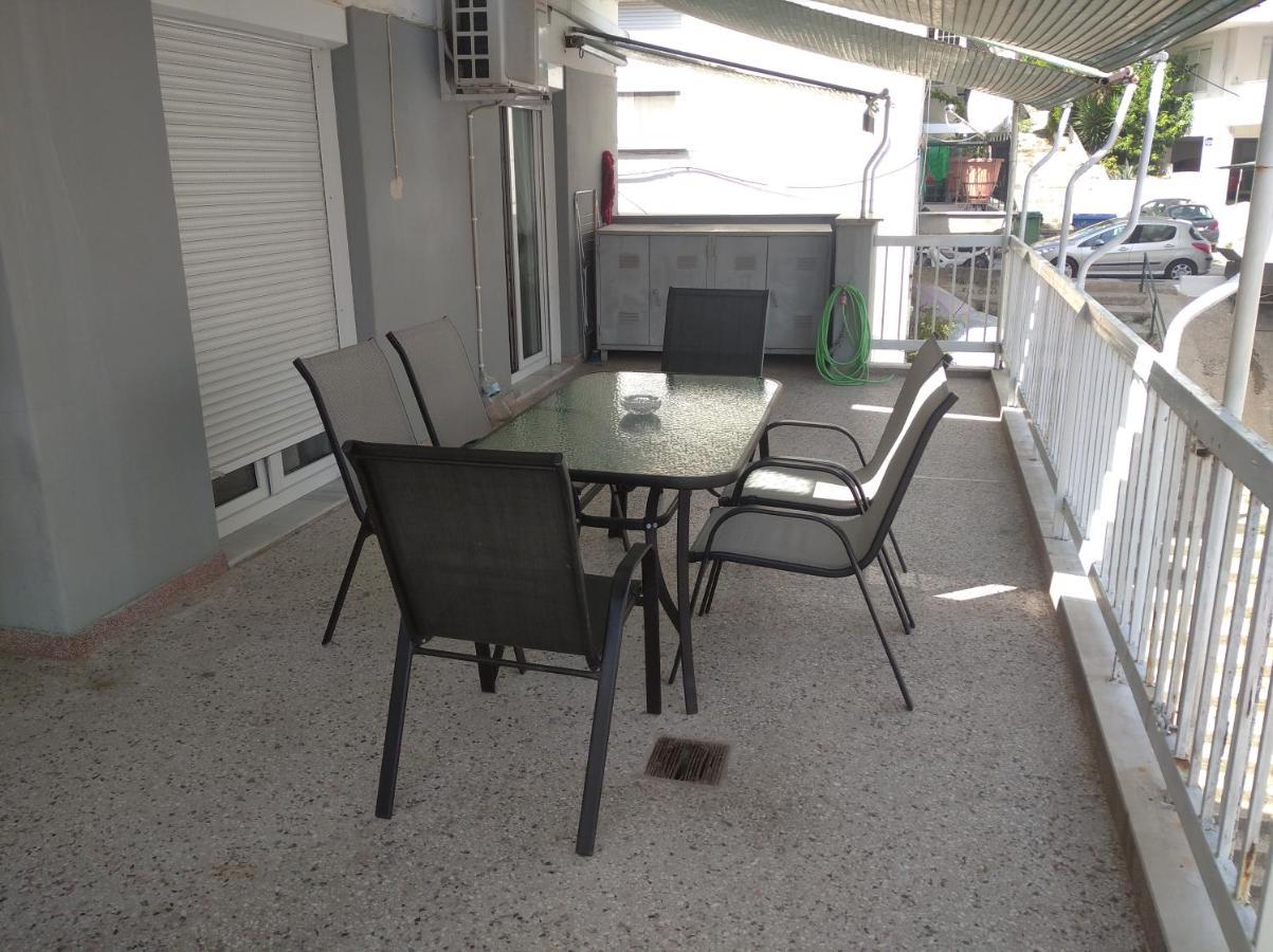 Debby'S Central Apartment Кавала Экстерьер фото