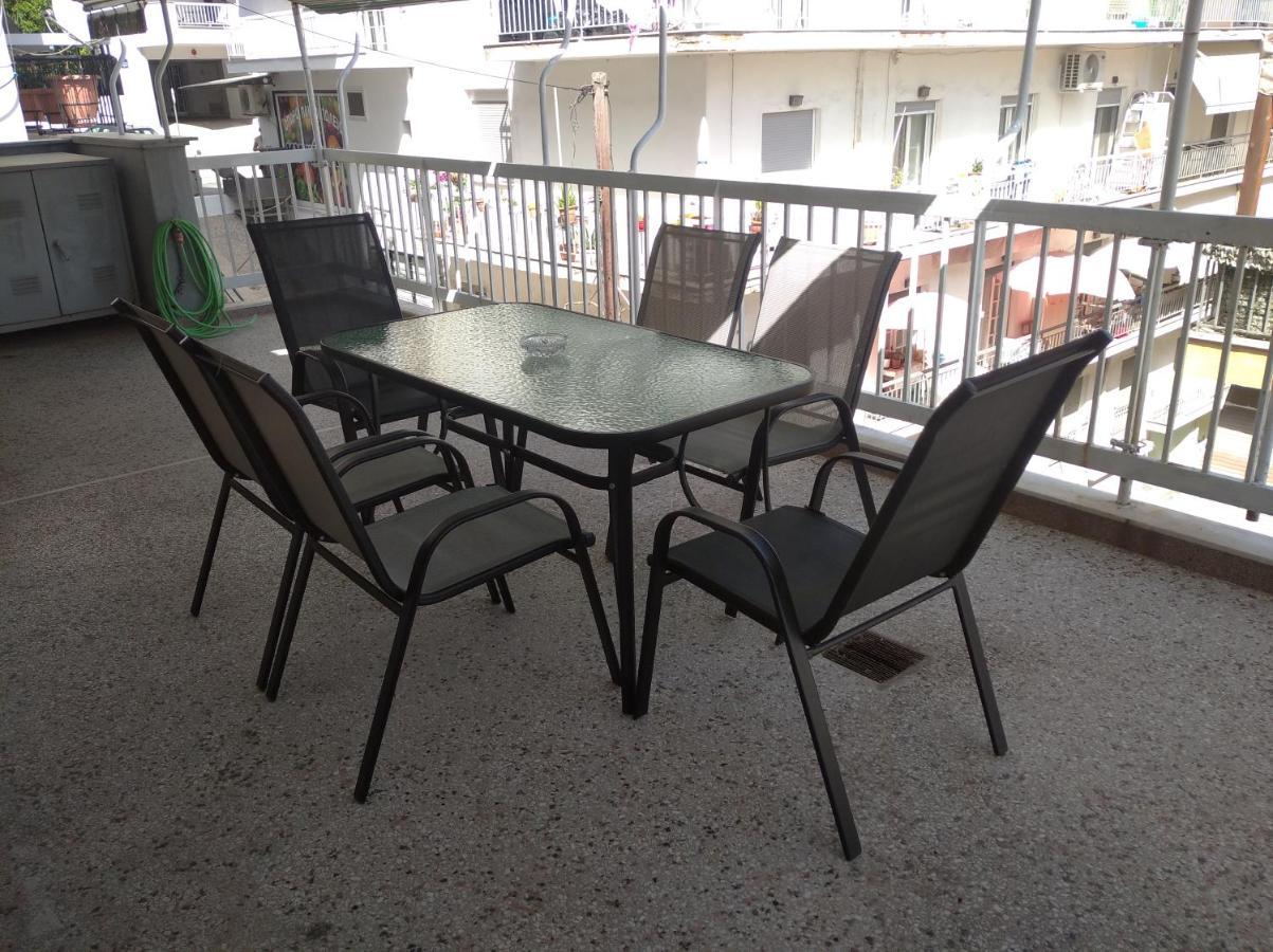Debby'S Central Apartment Кавала Экстерьер фото