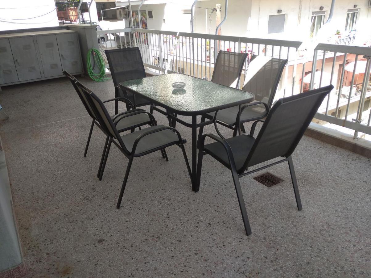 Debby'S Central Apartment Кавала Экстерьер фото