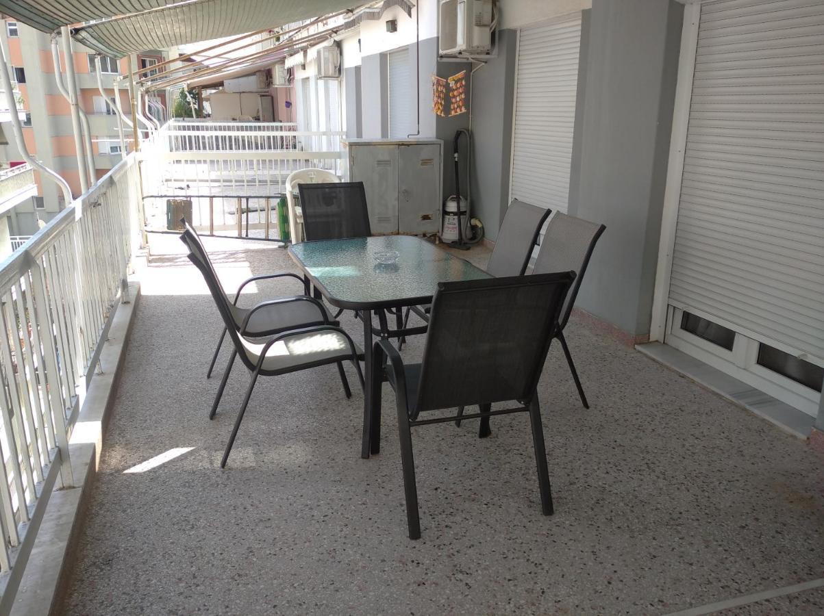 Debby'S Central Apartment Кавала Экстерьер фото